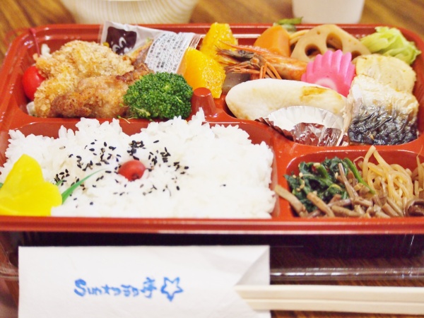 荒尾のSUN☆フラワーに発注!全て手作りで美味しかったです